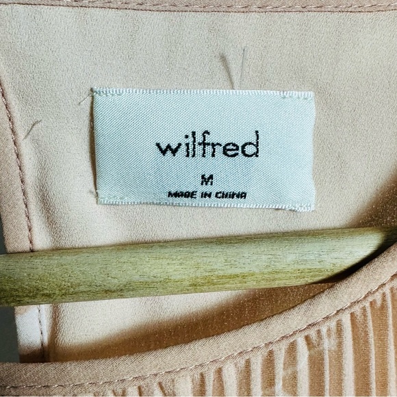 Aritzia Wilfred Daydreamer Mini Dress Pink Floral long-sleeve pleated chiffon M - Picture 11 of 11